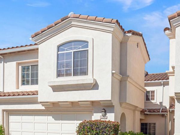 1048 Mountain Oak Place, Newbury Park, CA 91320