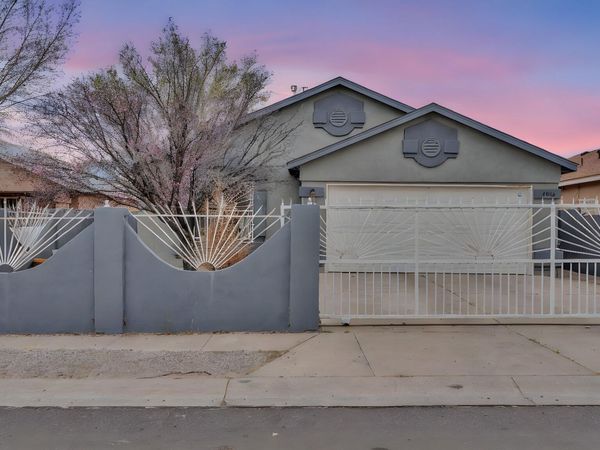 7616 Blue Avena Avenue SW, Albuquerque, NM 87121