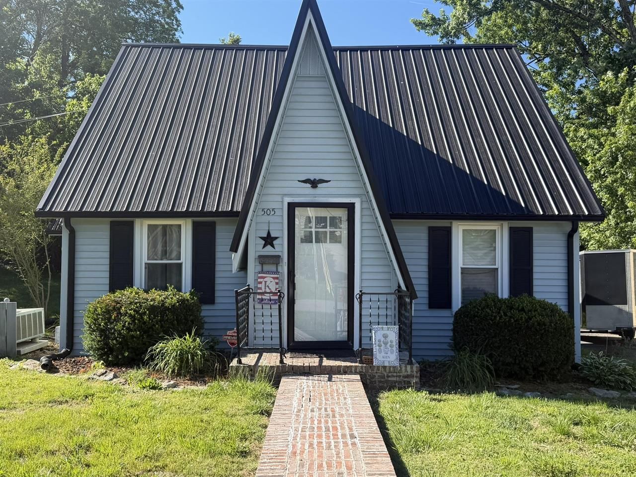 505 Water Street , Scottsville, KY 42164 Main Photo