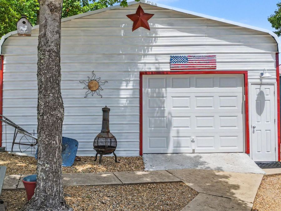 Property Image 40