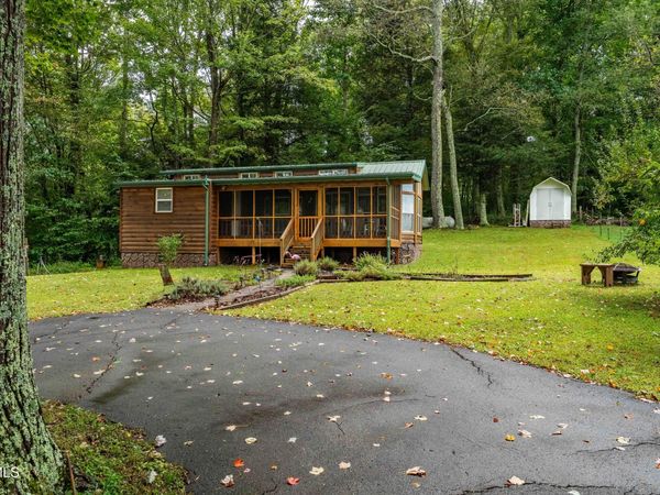 421 Deer Creek Crossing, Mountain City, TN 37683