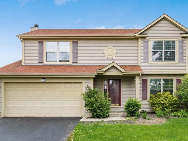 2148 Dunkeld Drive , Grove City, OH 43123