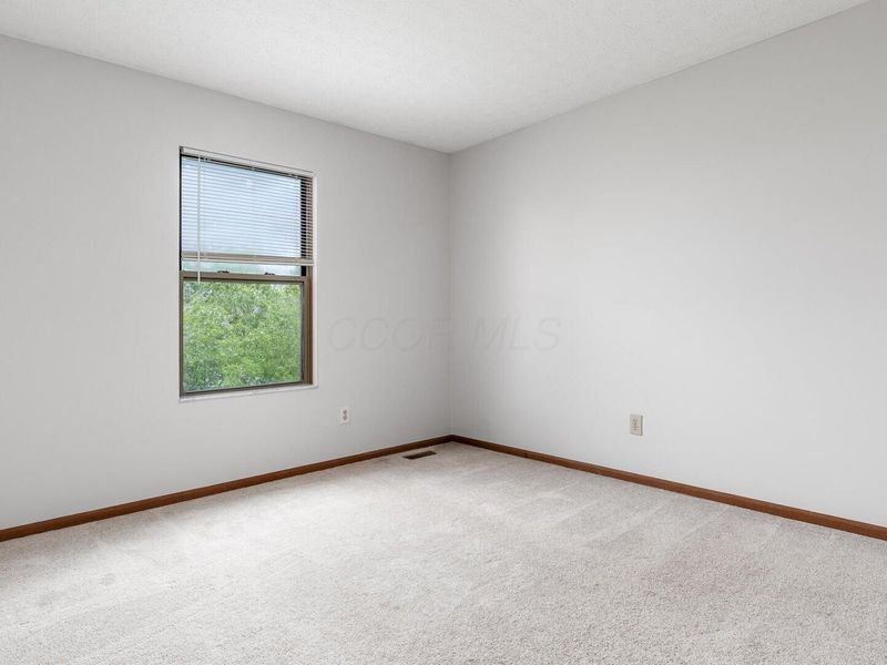 2148 Dunkeld Drive, Grove City, OH 43123 Photo 28