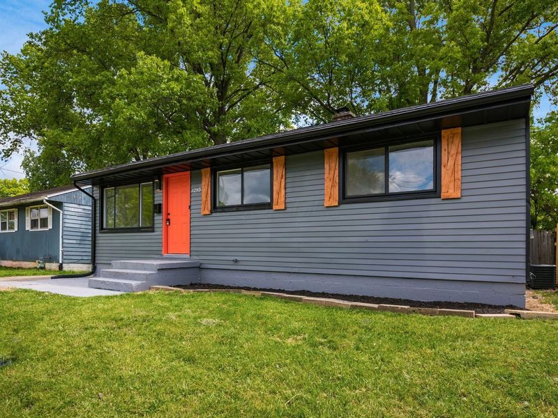 3285 Towers Court S, Columbus, OH 43227 Photo 2