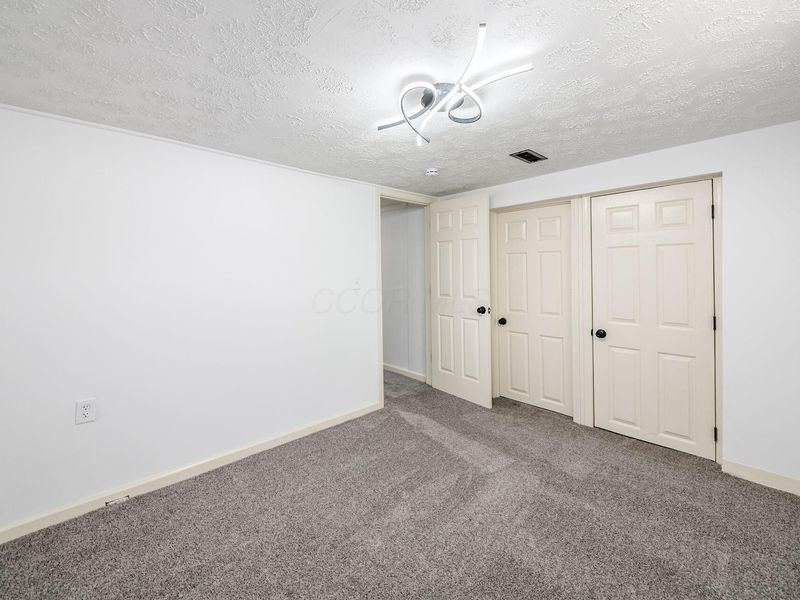3285 Towers Court S, Columbus, OH 43227 Photo 39