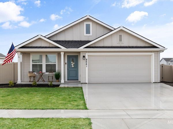8641 E Velvet Ash St, Nampa, ID 83687