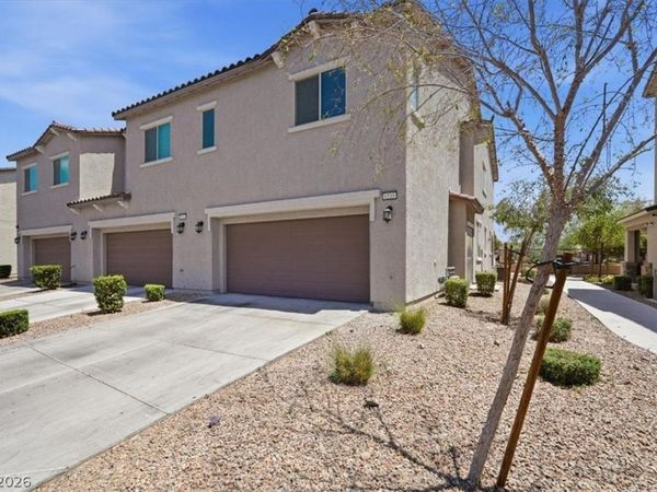 6510 Silver Estates Street , North Las Vegas, NV 89081