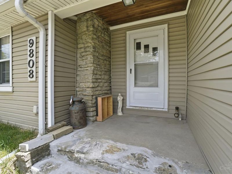 9808 Daly Road, Springfield Twp., OH 45231 Photo 3