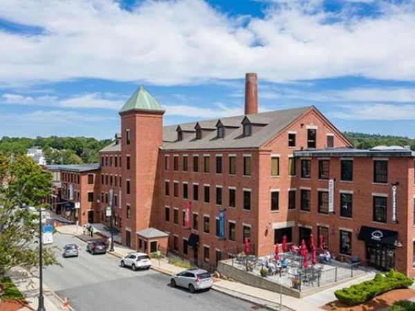 45 High St, Unit 03, North Andover, MA 01845