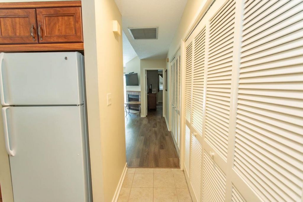 116 Westhill Circle  Photo 4