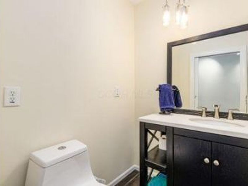 1003 Cross Country Drive , Columbus, OH 43235 Photo 19