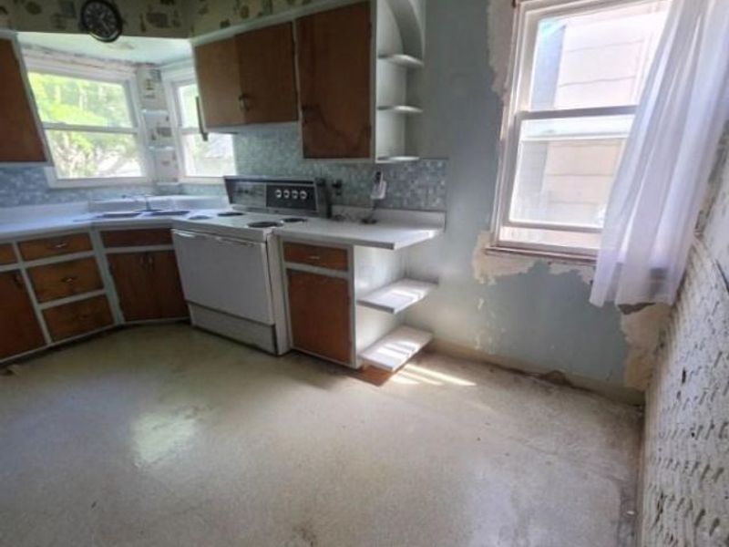 584 Chestershire Road , Columbus, OH 43204 Photo 11