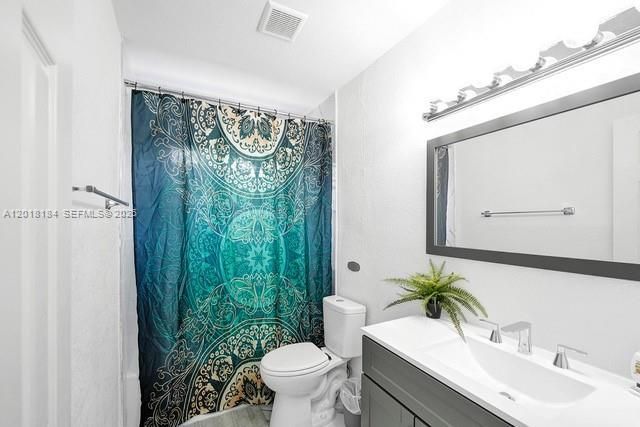 1324 NE 151st St , Unit 1324, North Miami Beach, FL 33162 Photo