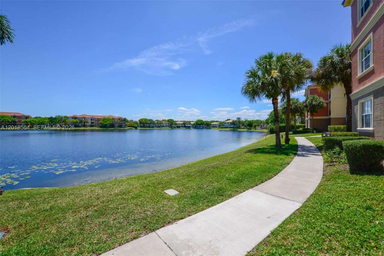 4402 SW 160th Ave , Unit 934, Miramar, FL 33027 Photo