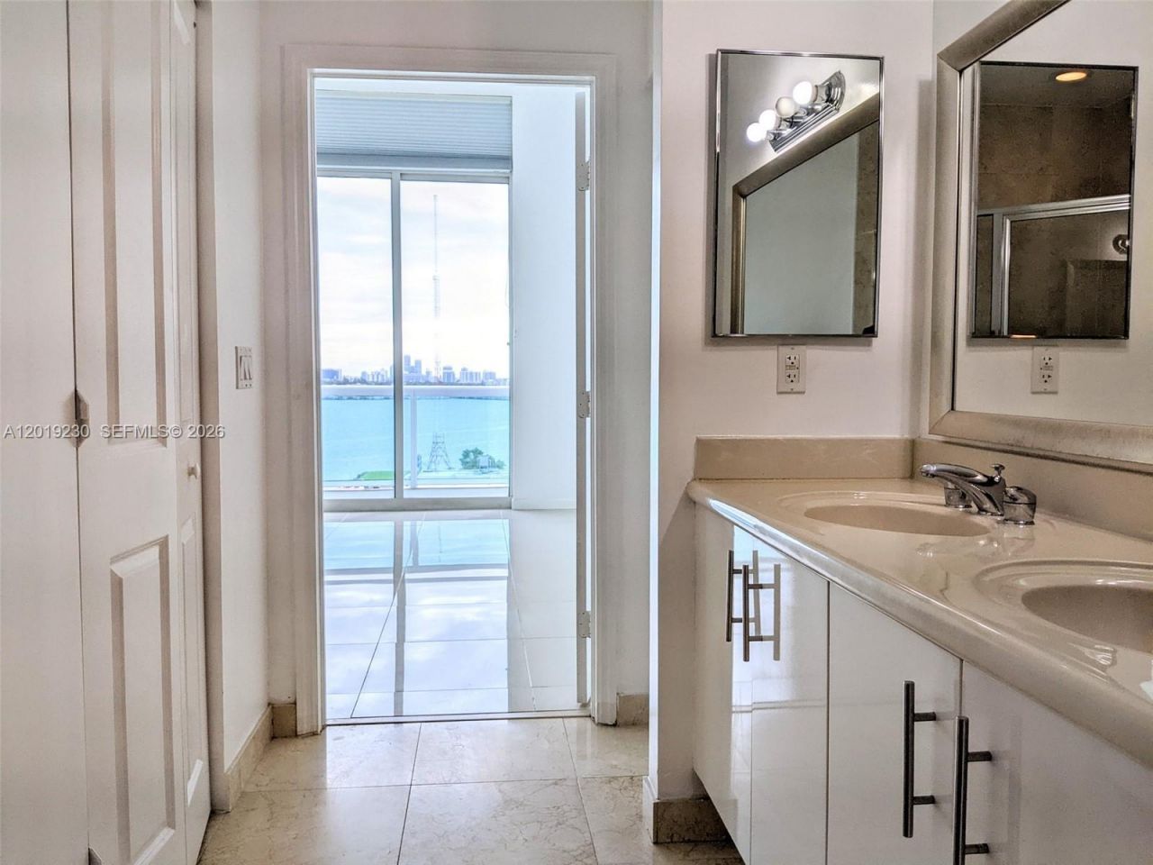 7910 Harbor Island Dr , Unit 504, North Bay Village, FL 33141 Photo