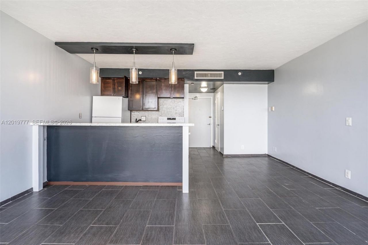 1720 Harrison St , Unit 9F, Hollywood, FL 33020 Photo