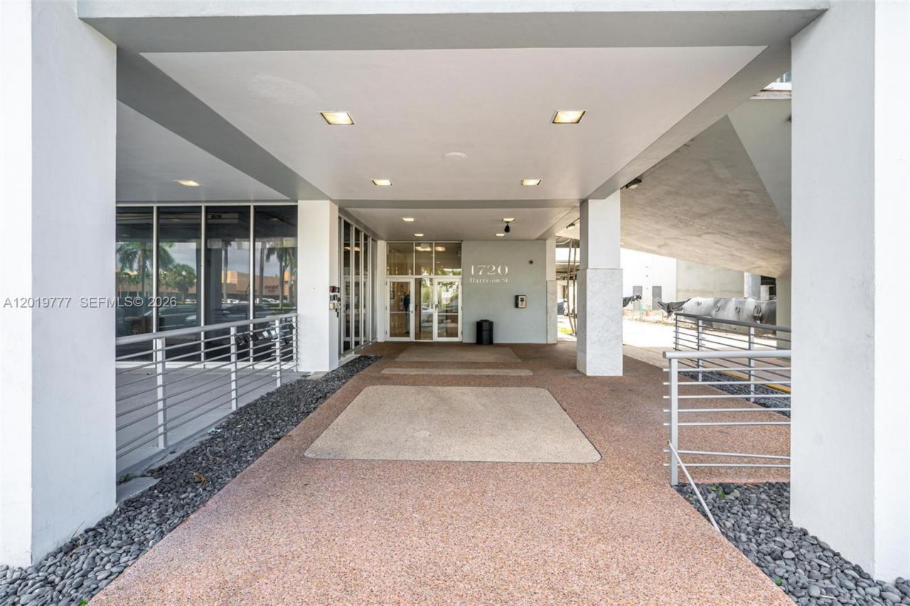 1720 Harrison St , Unit 9F, Hollywood, FL 33020 Photo