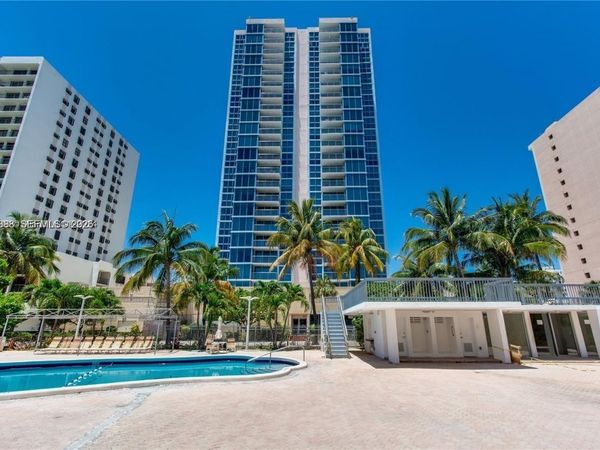 2655 Collins Ave , Unit 1907, Miami Beach, FL 33140