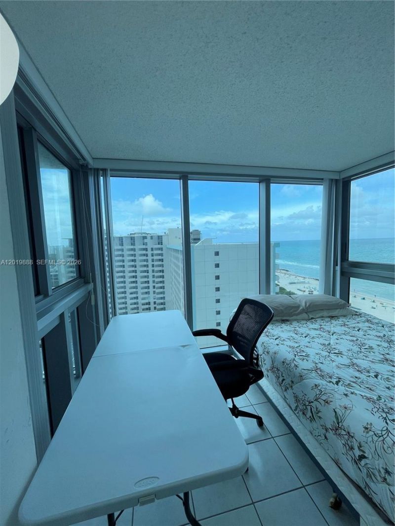 2655 Collins Ave , Unit 1907, Miami Beach, FL 33140 Photo