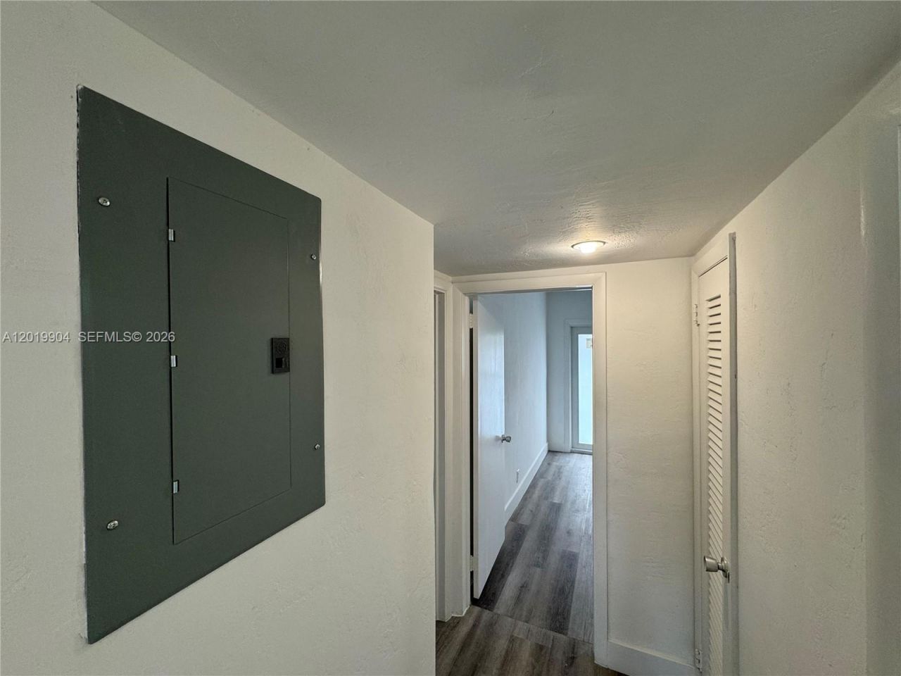 630 Layne Blvd , Unit 211, Hallandale Beach, FL 33009 Photo