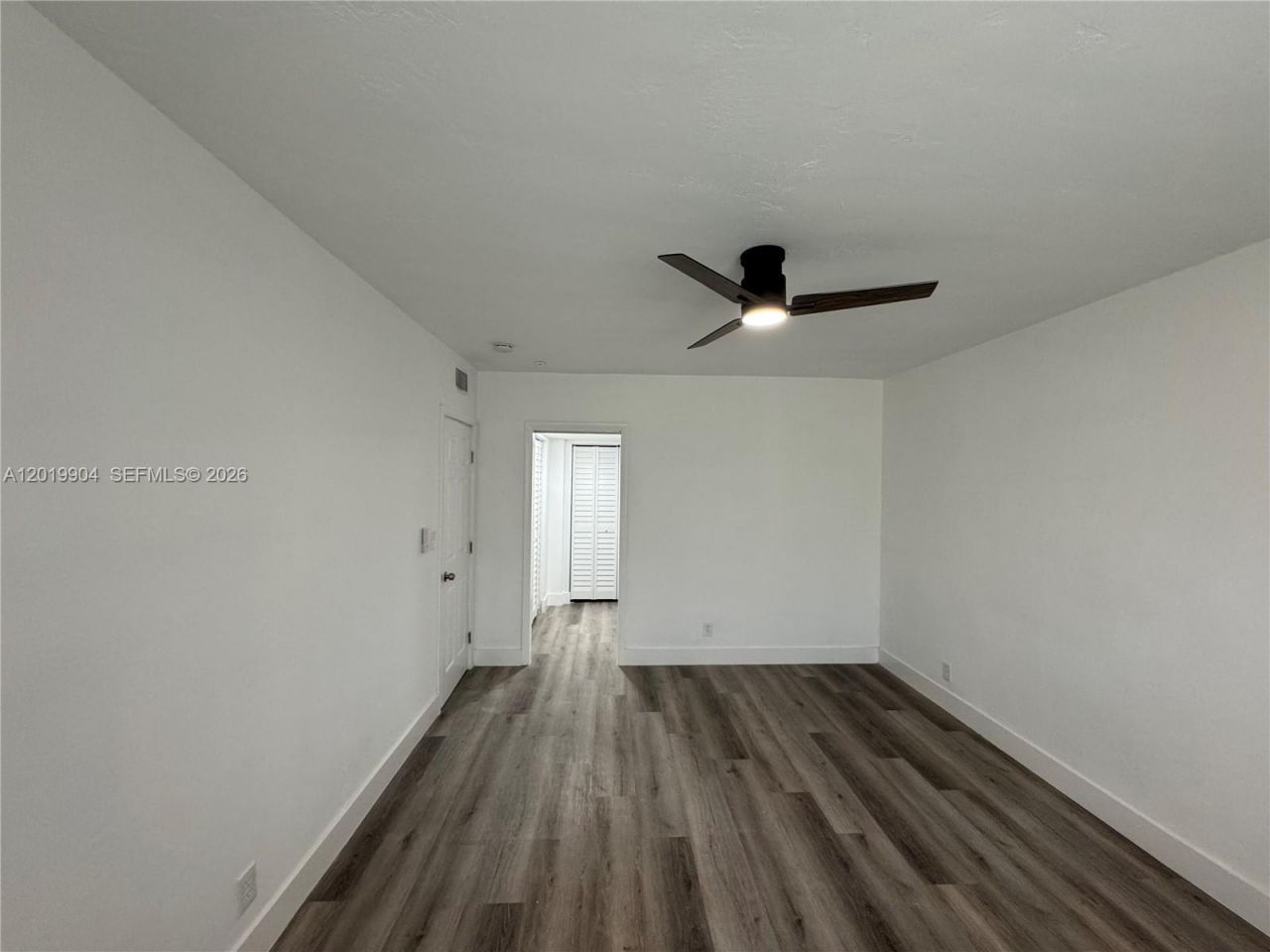 630 Layne Blvd , Unit 211, Hallandale Beach, FL 33009 Photo