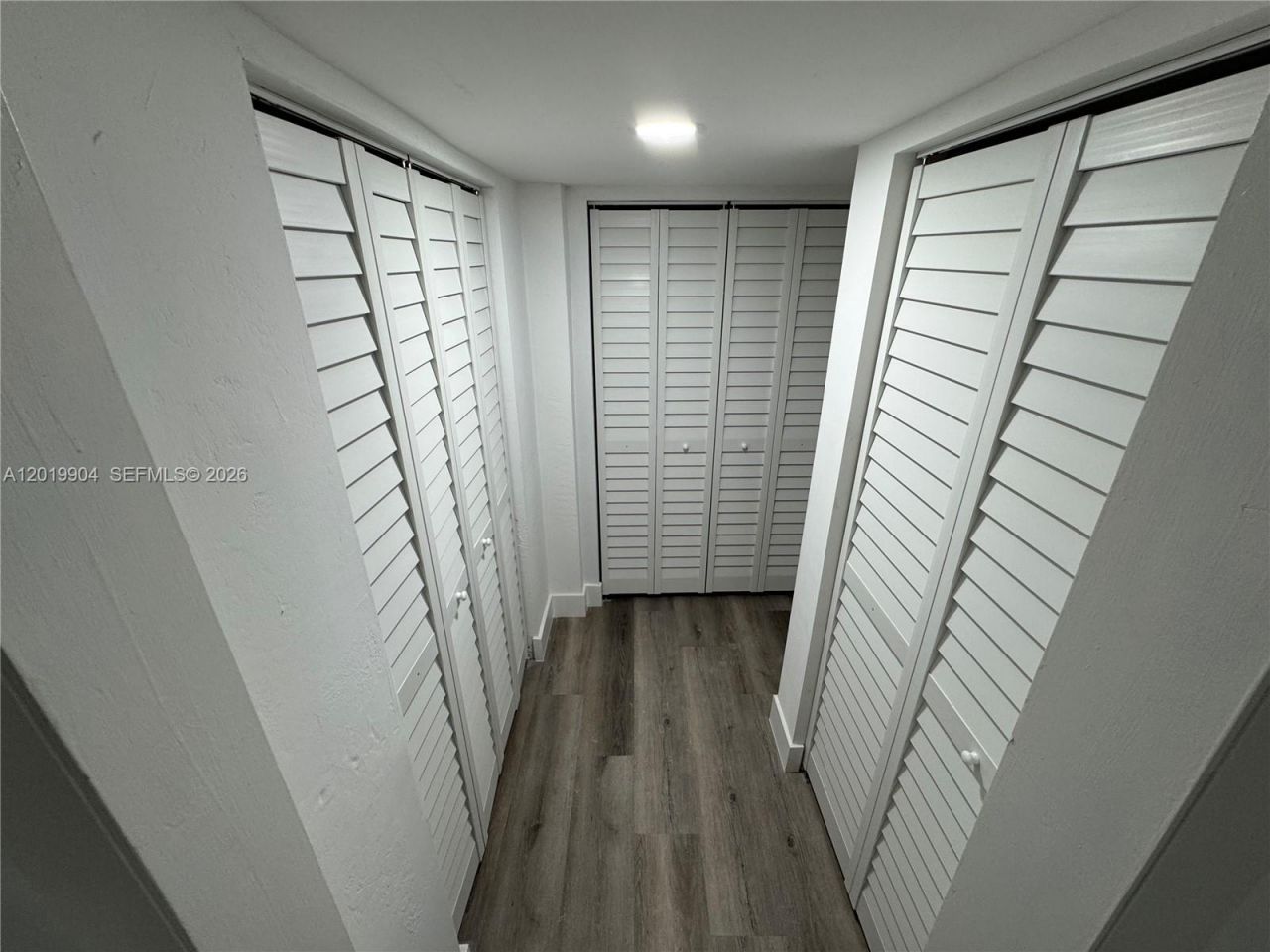 630 Layne Blvd , Unit 211, Hallandale Beach, FL 33009 Photo