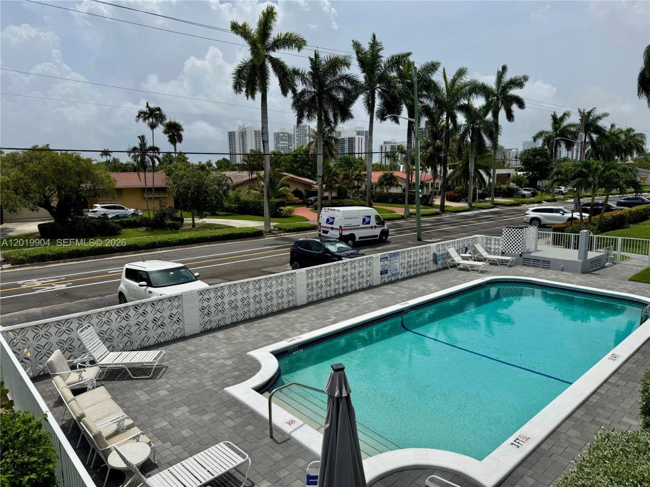 630 Layne Blvd , Unit 211, Hallandale Beach, FL 33009 Photo