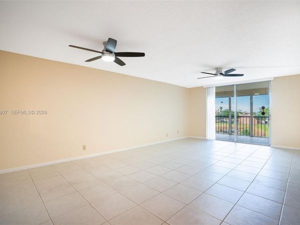 260 NW 76th Ave , Unit 404, Margate, FL 33063