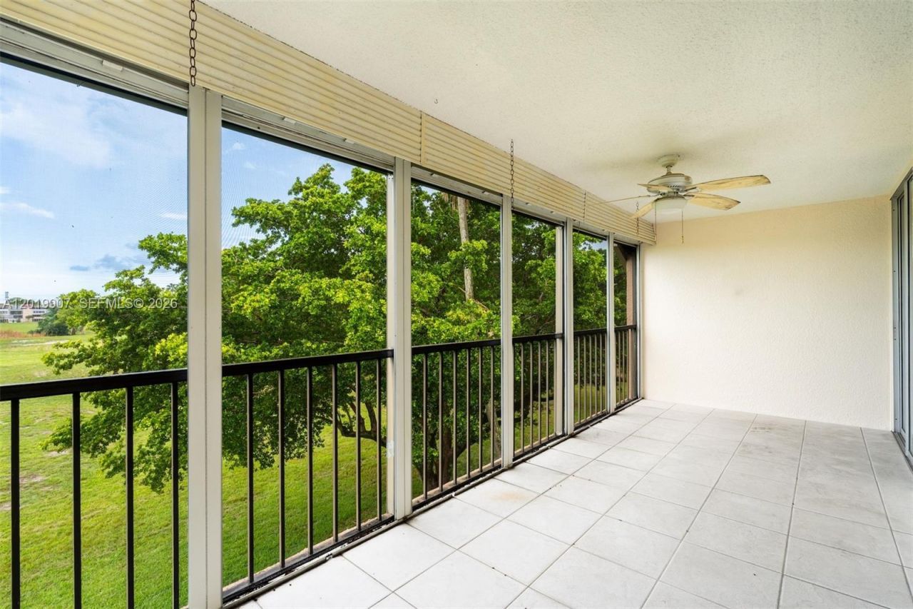 260 NW 76th Ave , Unit 404, Margate, FL 33063 Photo
