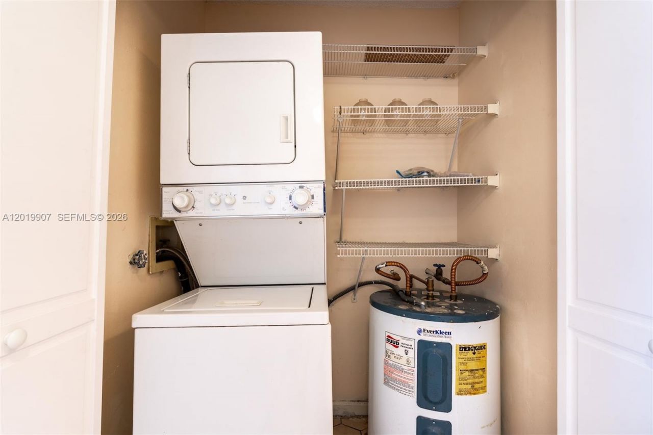 260 NW 76th Ave , Unit 404, Margate, FL 33063 Photo