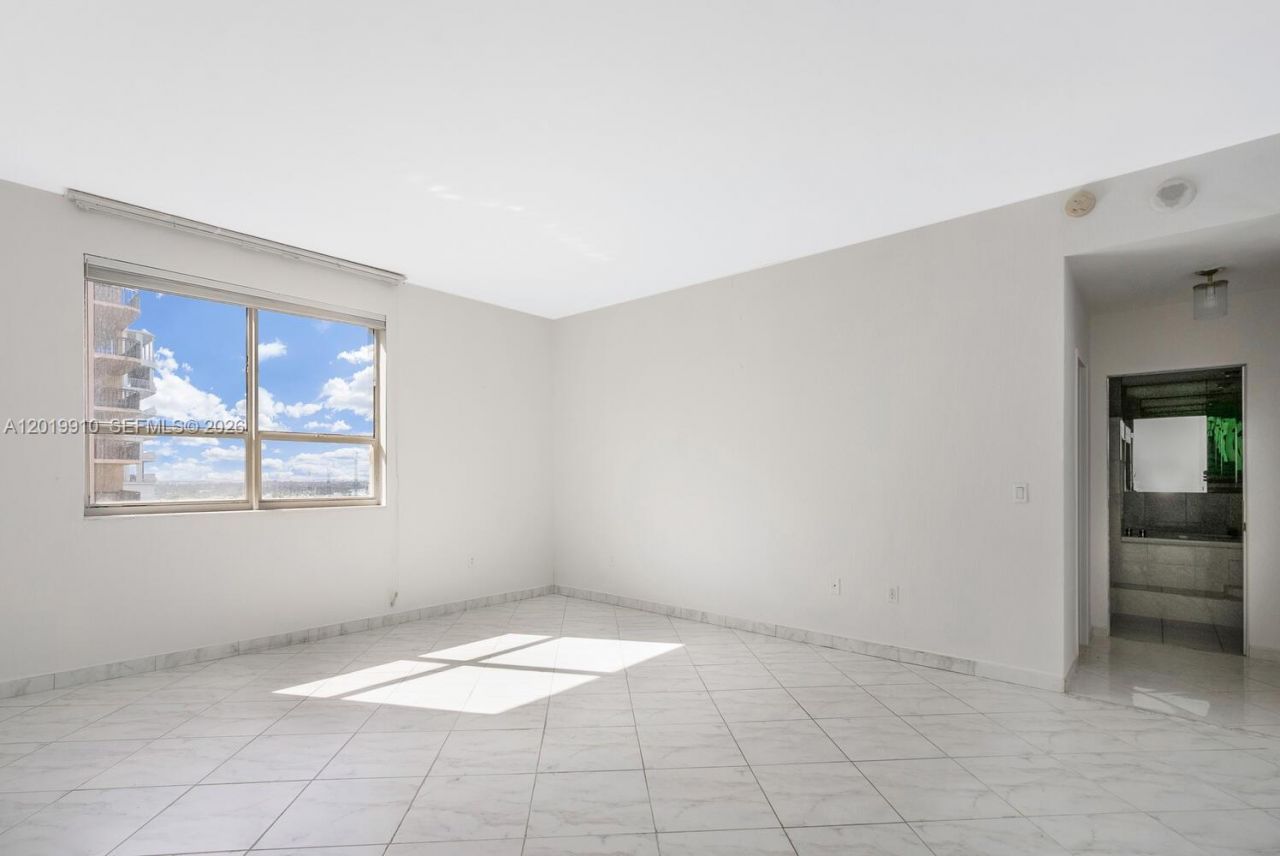 10185 Collins Ave, Unit PH08, Bal Harbour, FL 33154 Photo