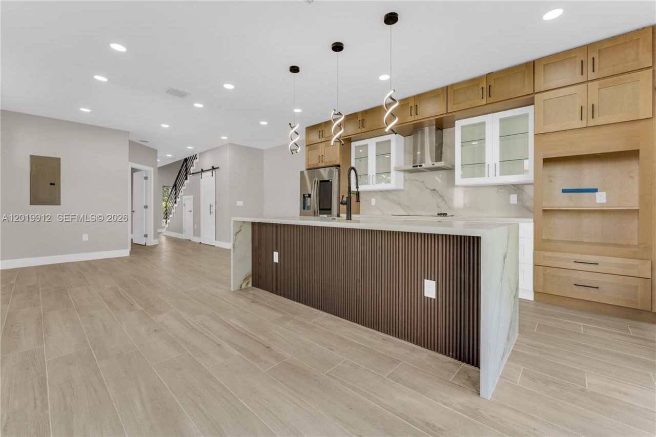 1818 NW 49 St., Miami, FL 33142 Photo