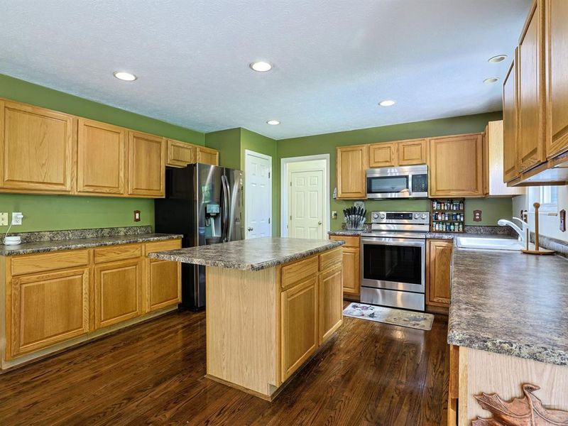 1112 Abbington Drive, Union, KY 41091 Photo 13
