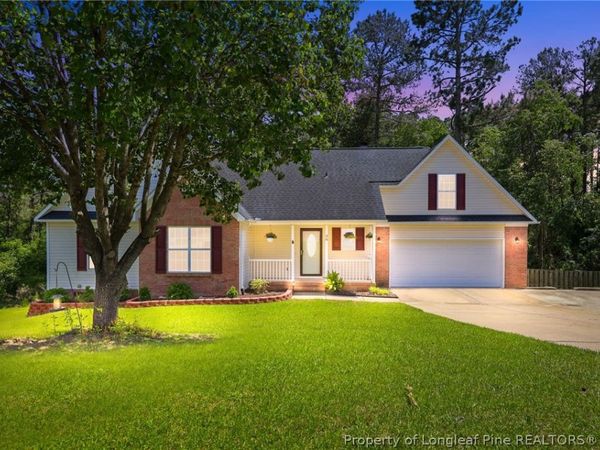38 Commonwealth Court, Cameron, NC 28326