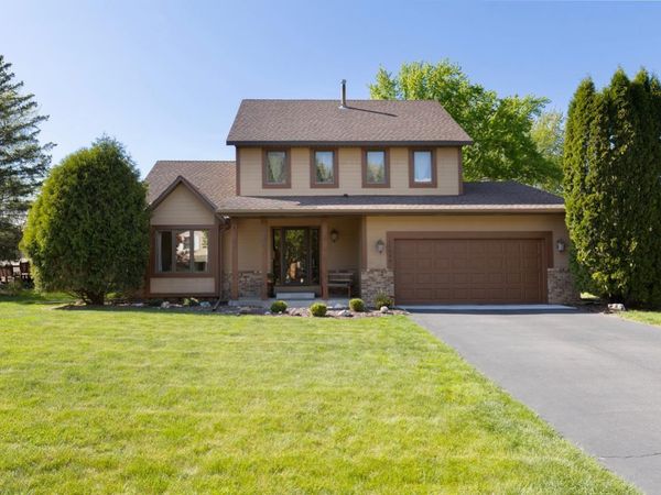 17880 Liv Lane, Eden Prairie, MN 55346