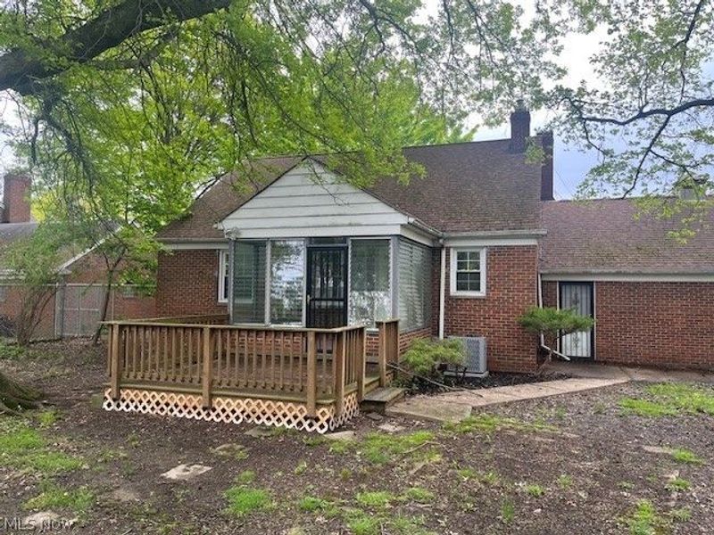 2100 Glenridge Road, Euclid, OH 44117 Photo 3