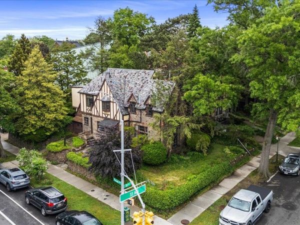 32-29 Parsons Boulevard, Flushing, NY 11354