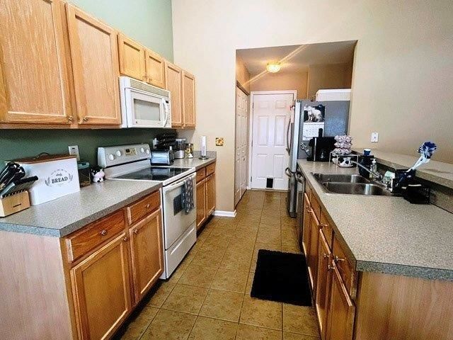 299 Junco Circle  Photo 6
