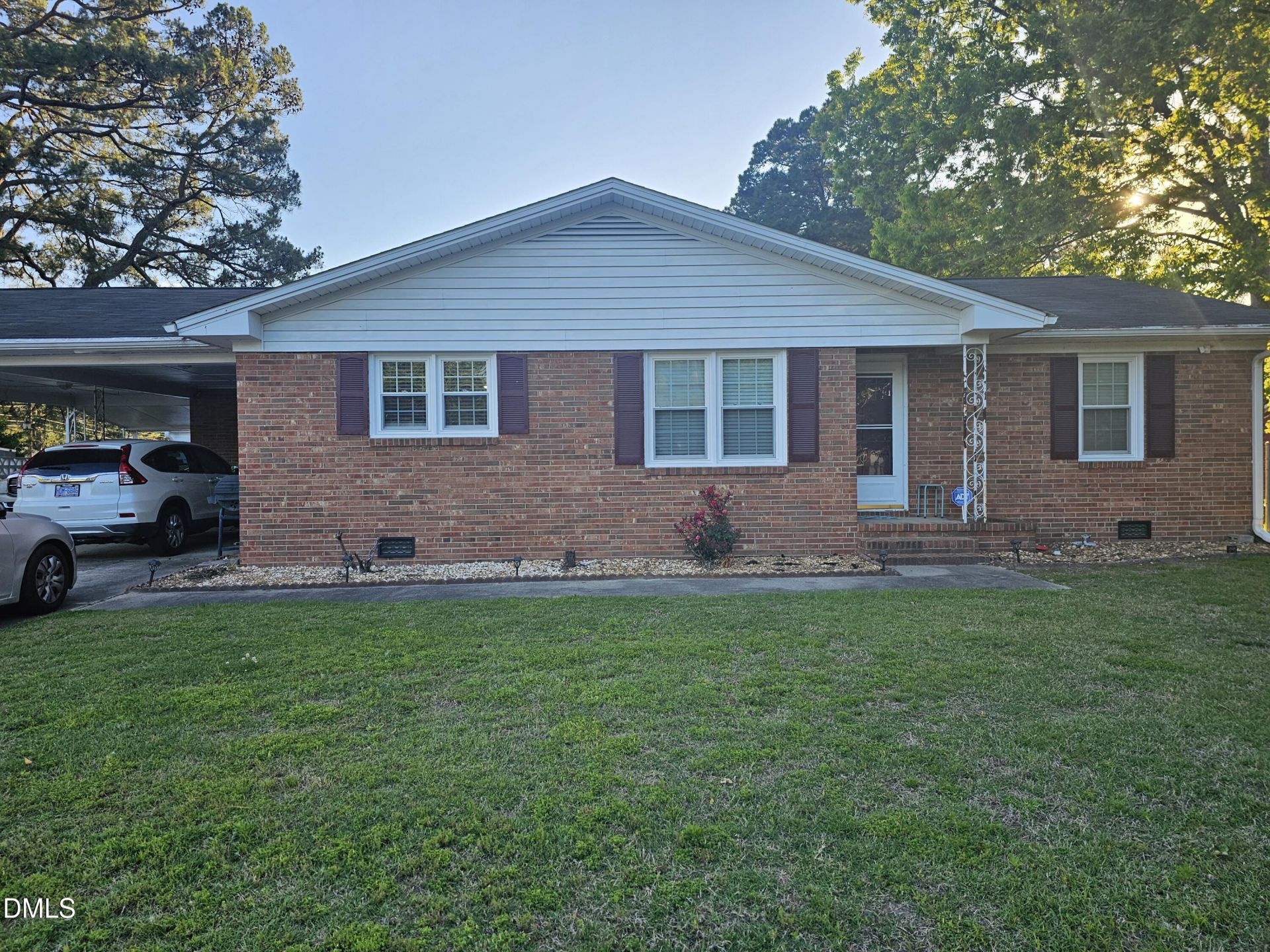 502 Crestview Avenue Sw, Wilson, NC 27893 Main Photo