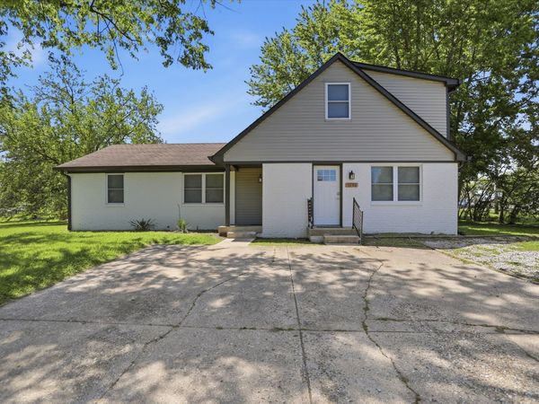 1280 Stonegate Road, Greenwood, IN 46142