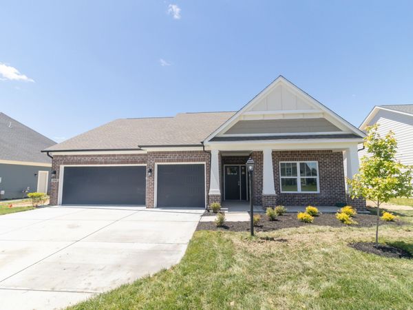 3594 S Setting Sun Lane, New Palestine, IN 46163