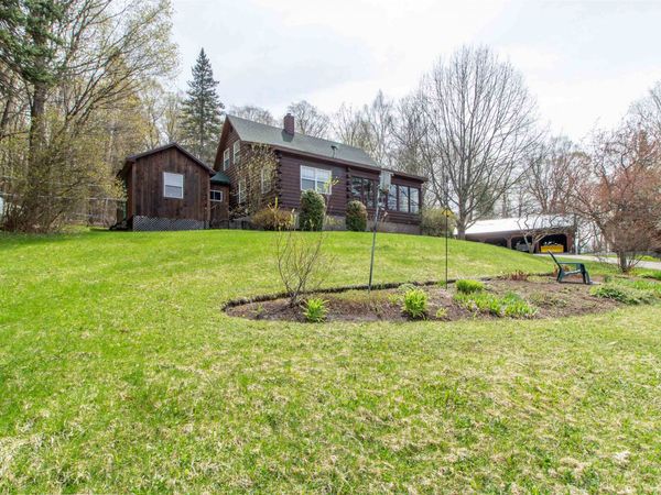 100 Derby Gore Road, Derby, VT 05829