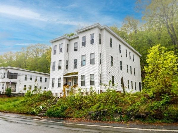76 Leighton Street, Fitchburg, MA 01420