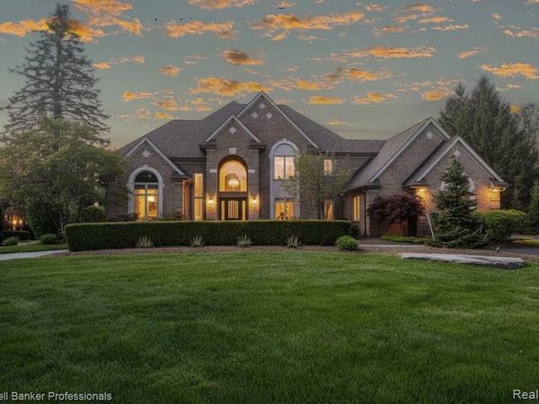 2531 Cedar Brook Court, Rochester Hills, MI 48309