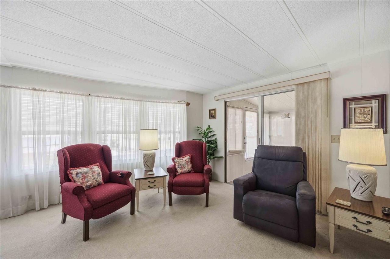 16 S Granada Plaza, Englewood, FL 34223 Photo