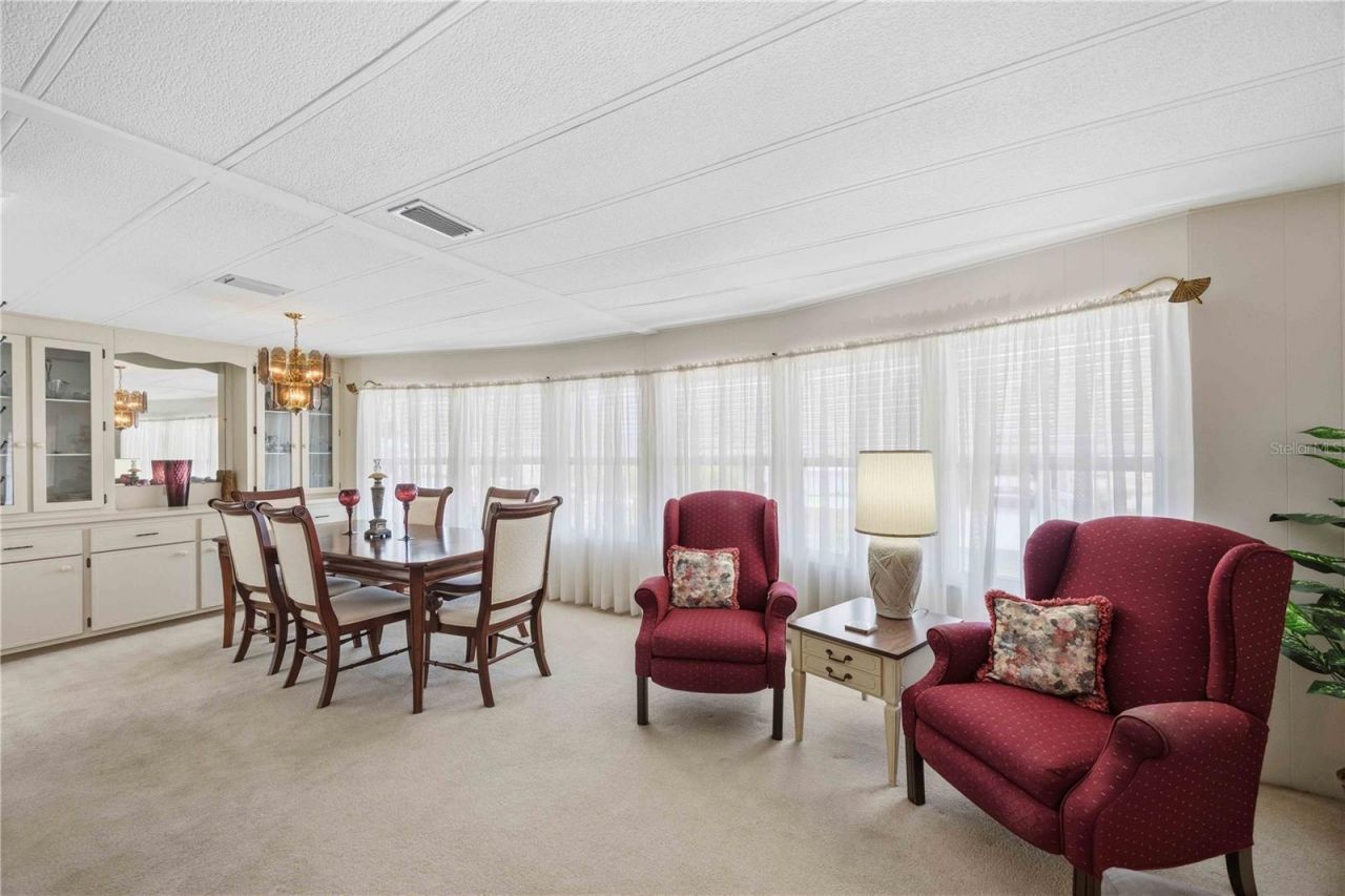 16 S Granada Plaza, Englewood, FL 34223 Photo