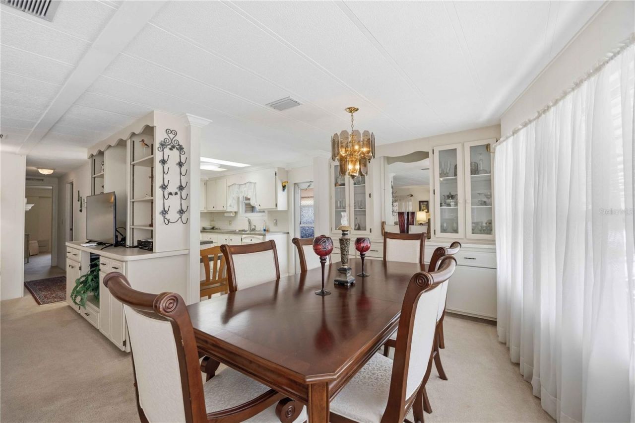 16 S Granada Plaza, Englewood, FL 34223 Photo