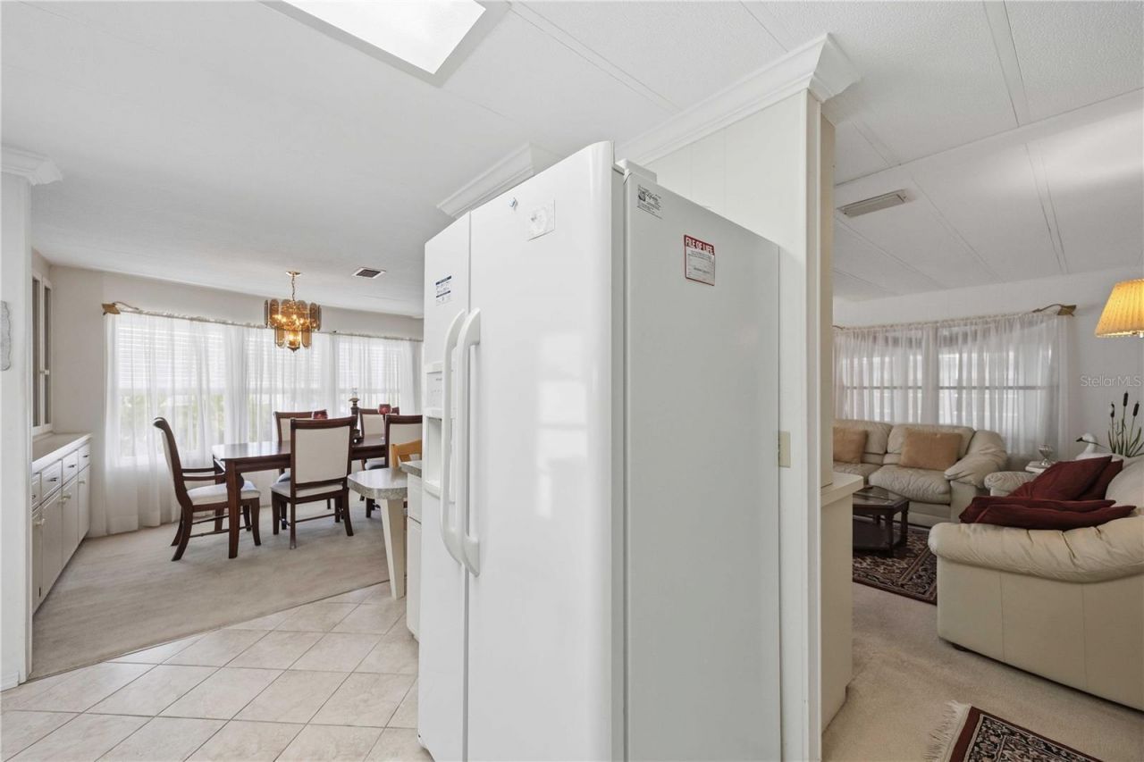 16 S Granada Plaza, Englewood, FL 34223 Photo