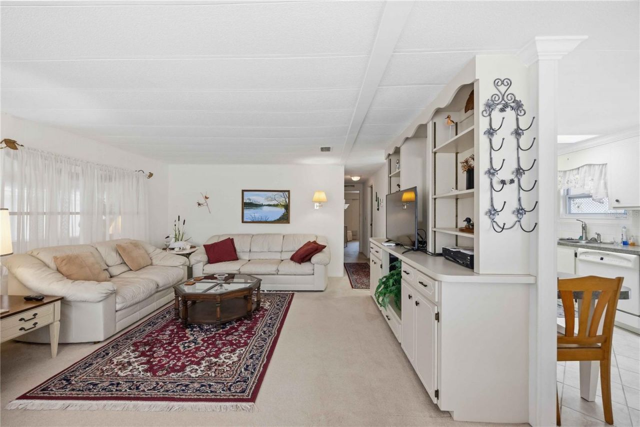 16 S Granada Plaza, Englewood, FL 34223 Photo