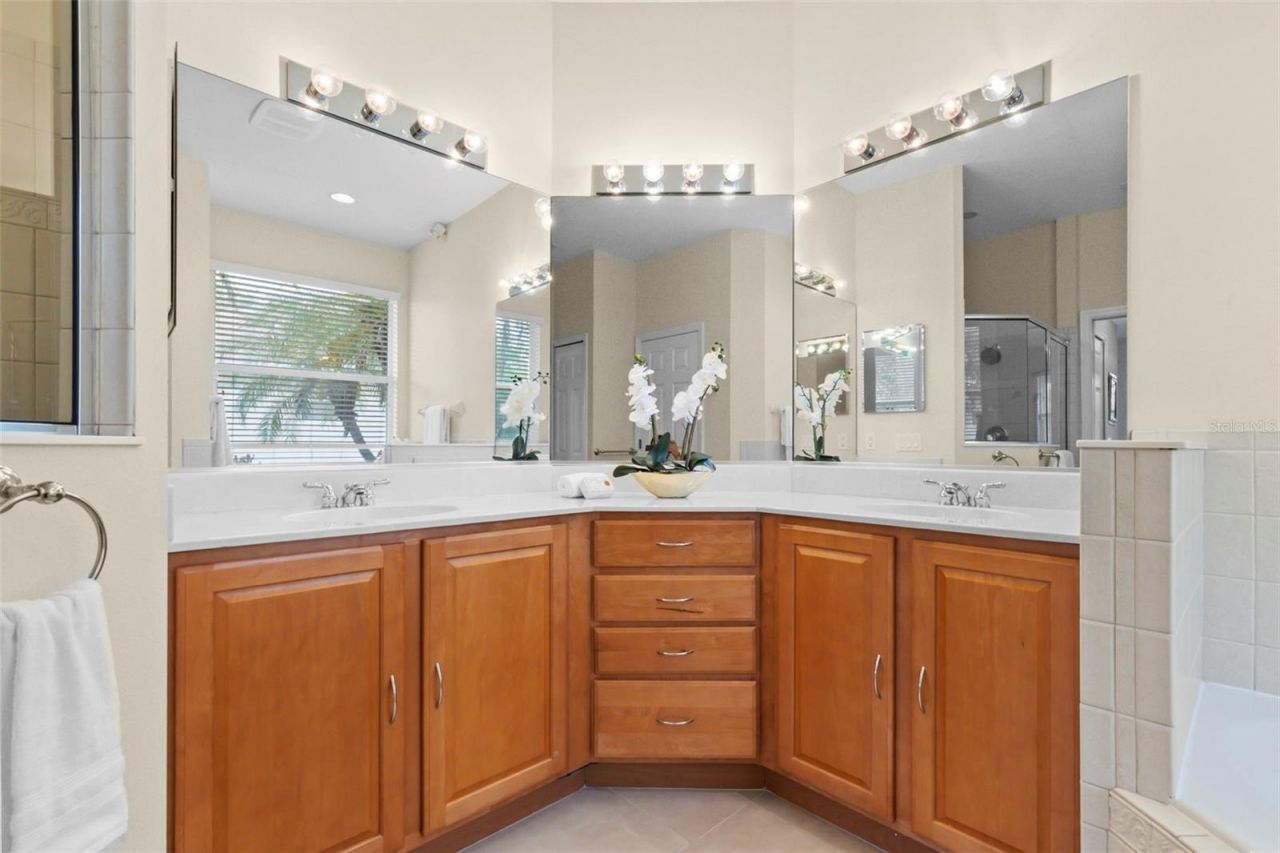 8135 Indigo Ridge Terrace , Bradenton, FL 34201 Photo